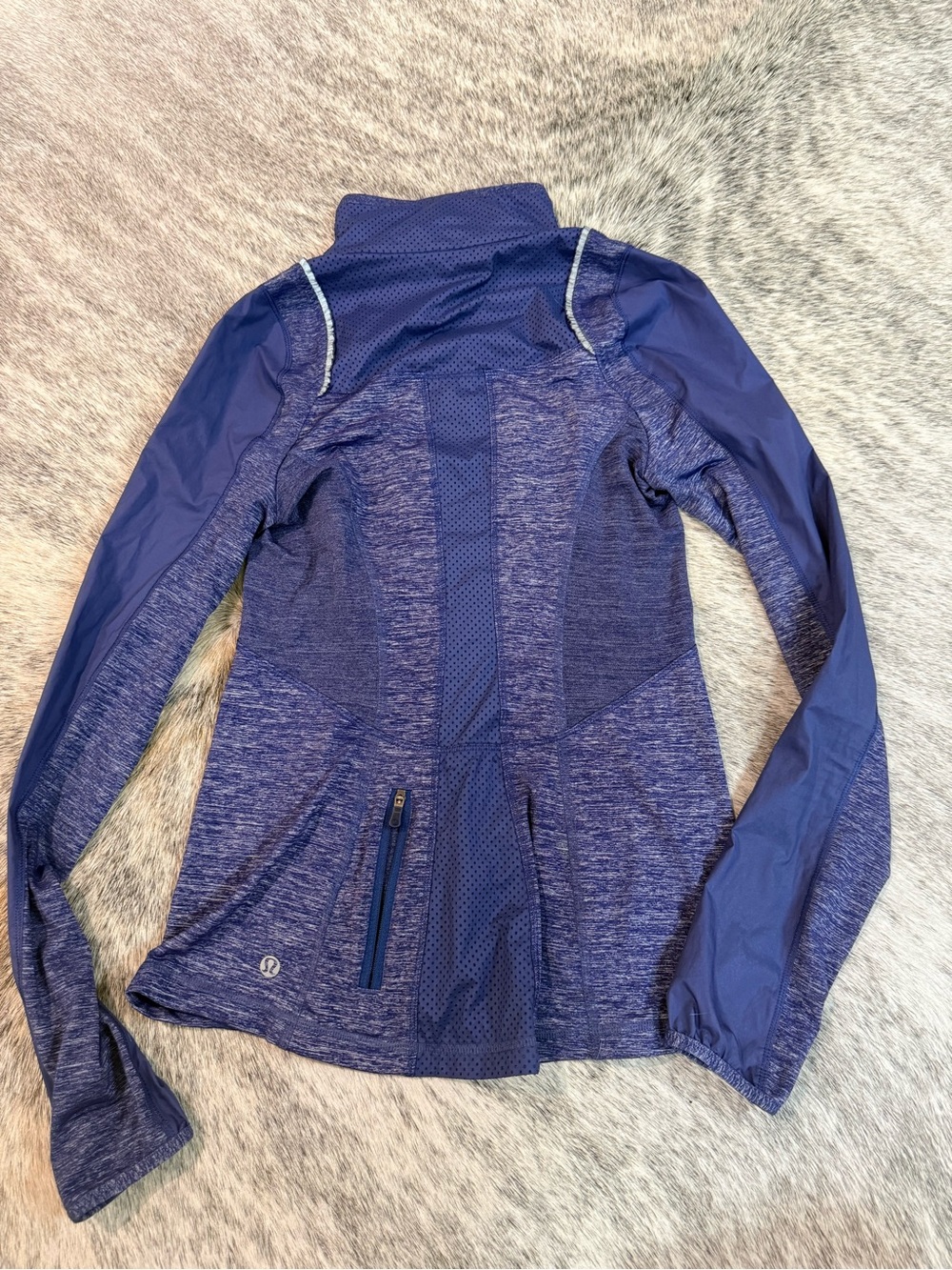 lululemon athletica Women’s Navy wind breaker Jacket